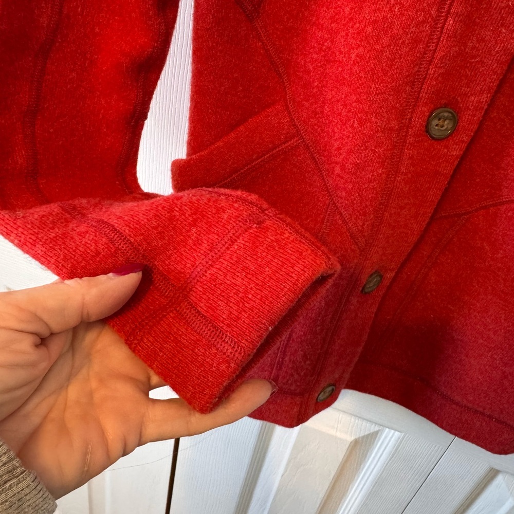 Marmot Womens Button Up Front Fleece Jacket Size XS Vibrant Red 2 Front Pockets - Picture 5 of 12